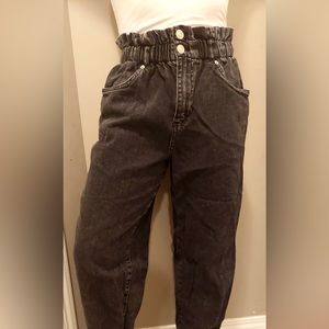 Black coloured garage jeans size 5